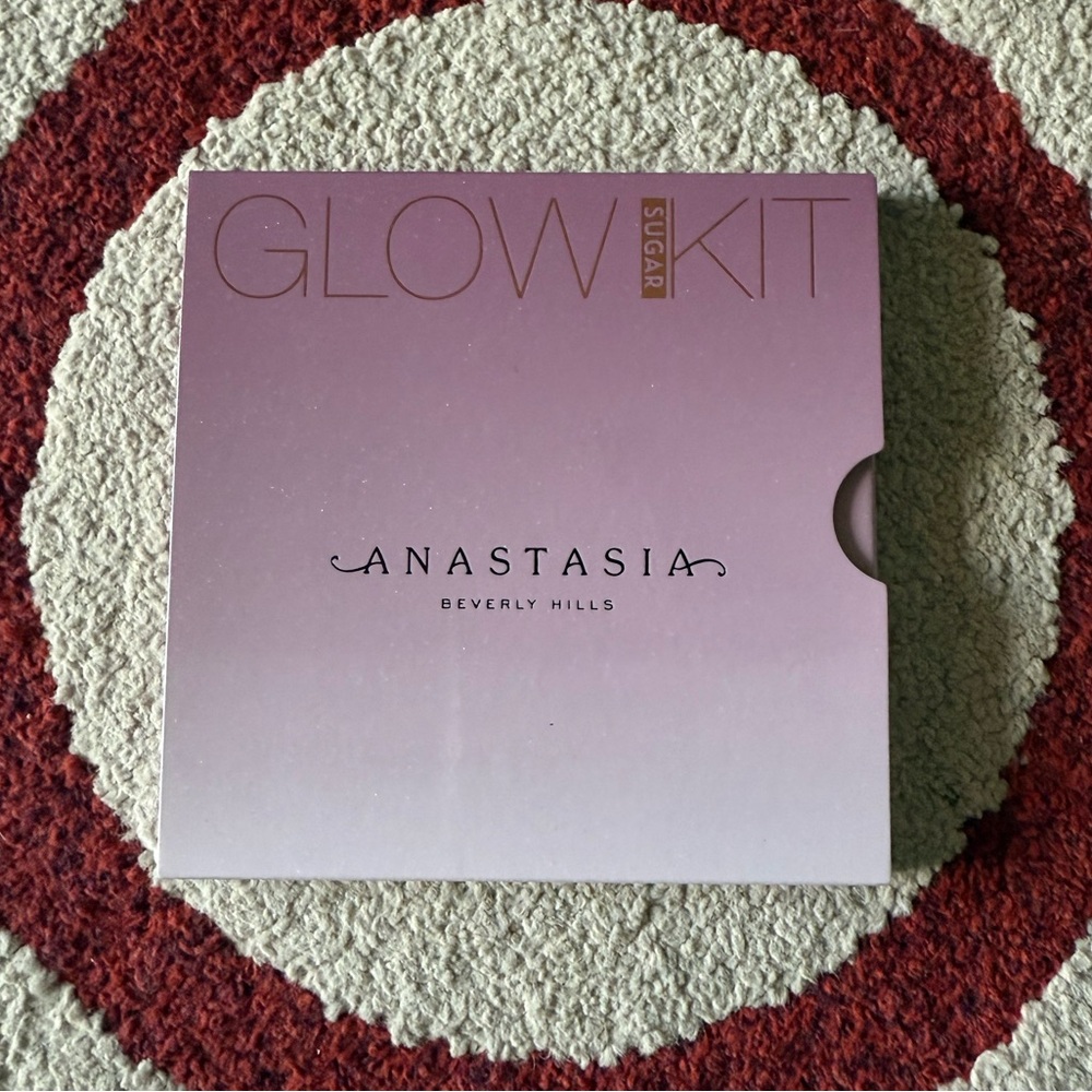 Anastasia Beverly Hills “Sugar” Glow Kit - Brand New